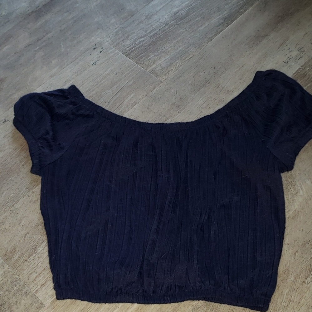 Navy crop top